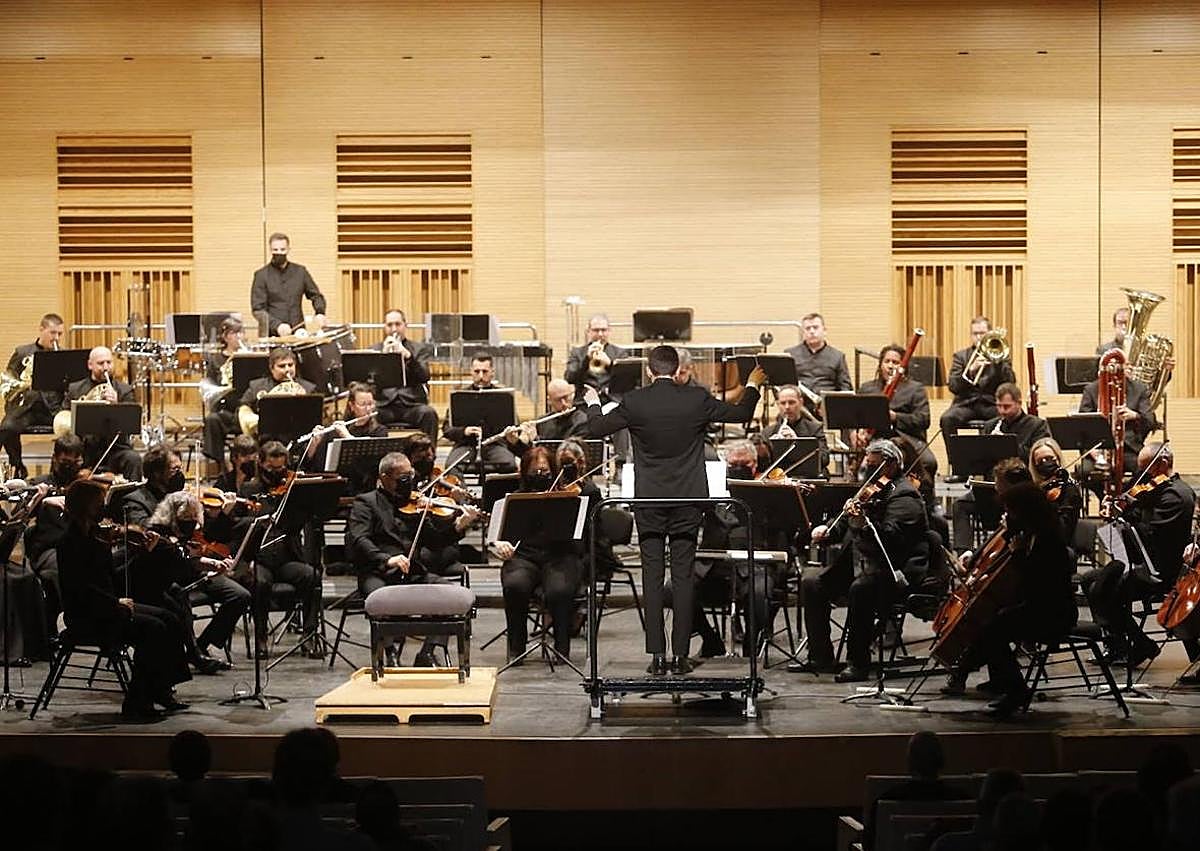 Imagen secundaria 1 - El coro de Cámara de Extremadura, de Medusa a Víctor Manuel