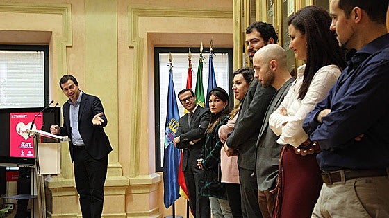 David Sánchez ha puesto en marcha tres óperas en la 'tranquila Extremadura'