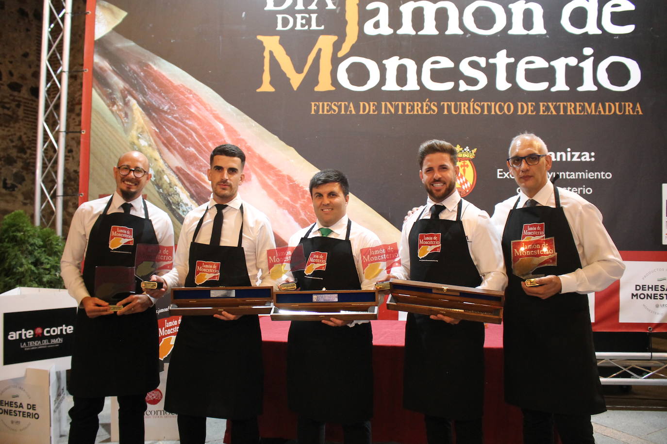 Fotos| XXIV edición del Concurso de Cortadores de Jamón de Monesterio