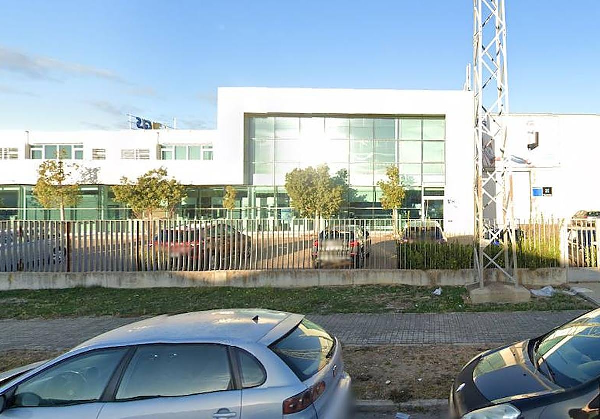 Trabajador herido en Badajoz tras caerle encima un electrodoméstico