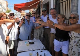 Emigrantes en Valle de la Serena celebrando las fiestas patronales el pasado 15 de agosto.