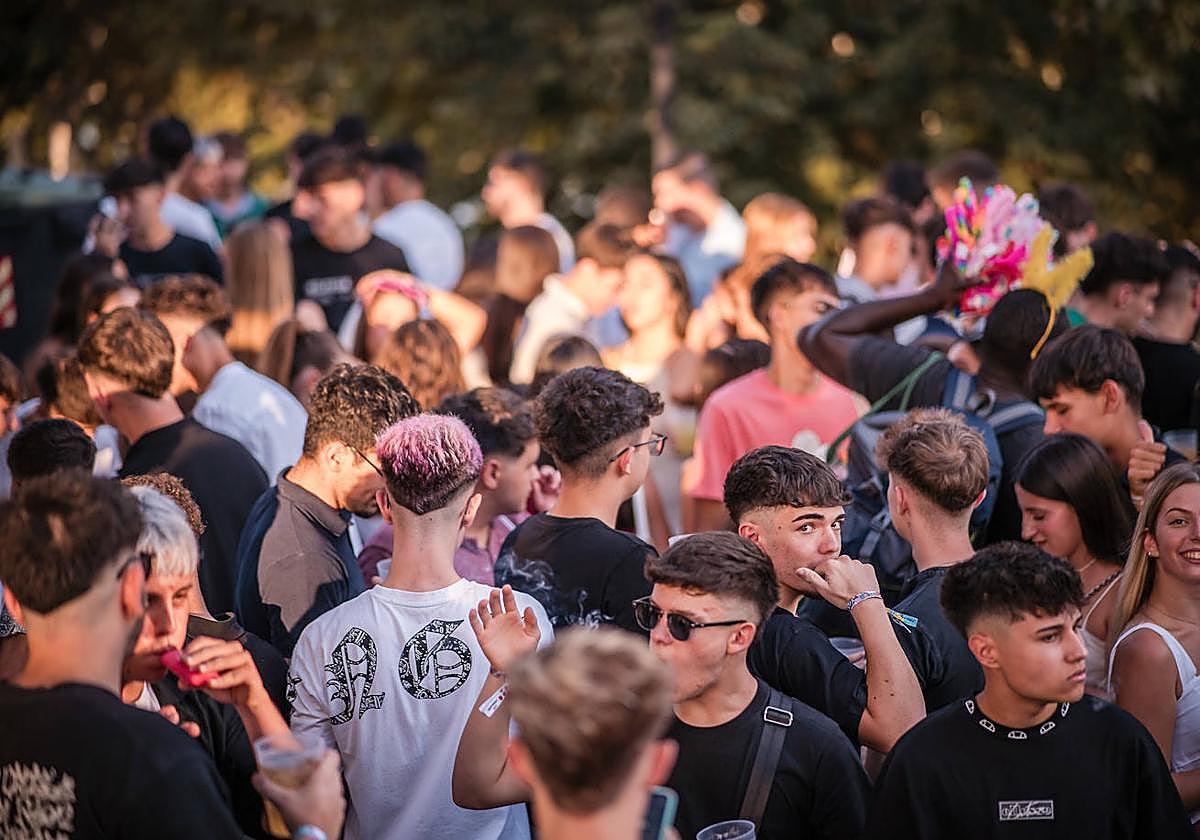 Feria de Mérida | Ambiente en el Paseo de Roma en la tarde de este jueves