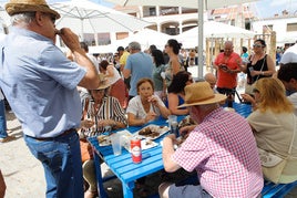 Fotos | Las mejores imágenes de la Fiesta de la Tenca en Navas del Madroño