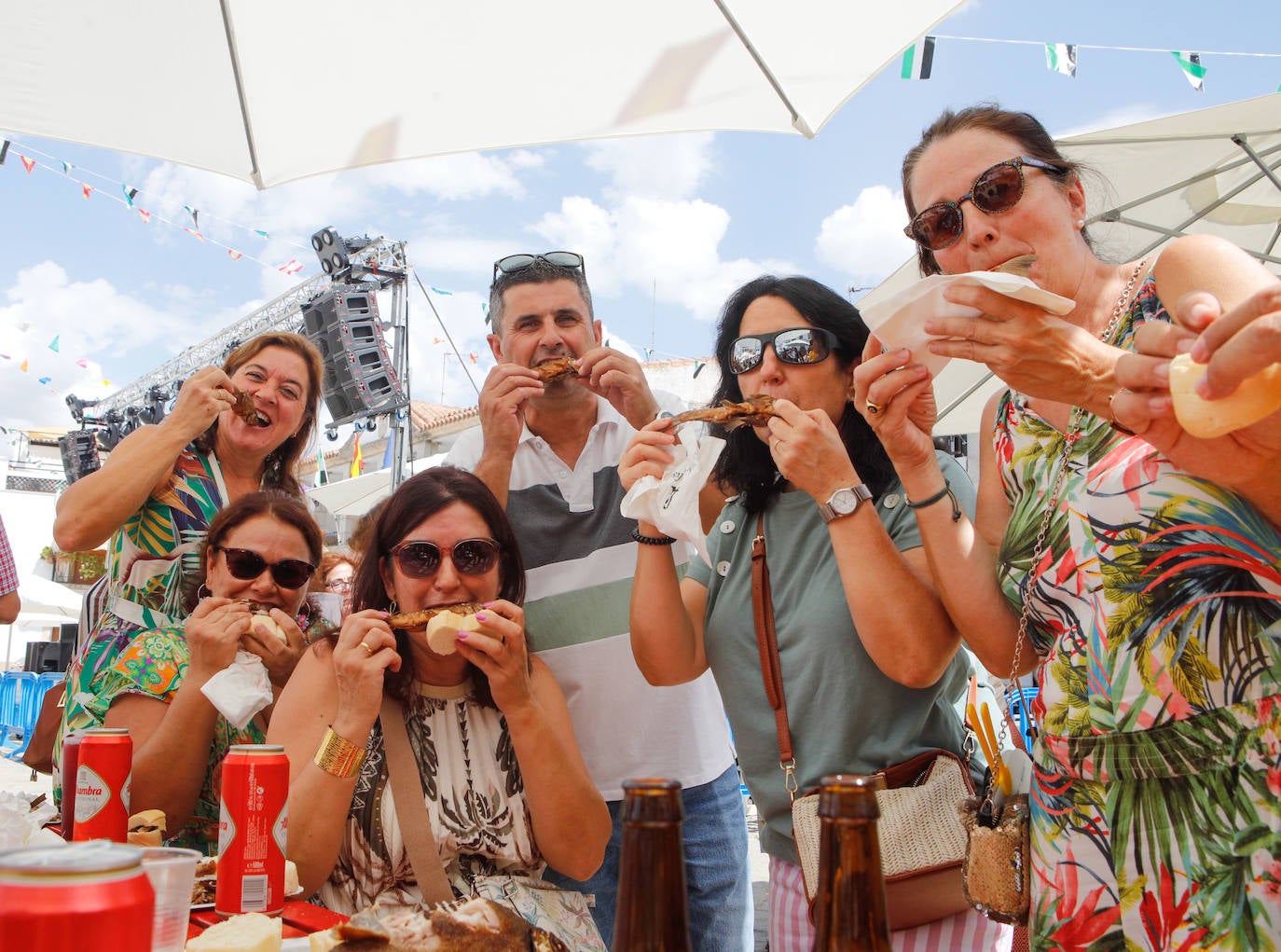 Fotos | Las mejores imágenes de la Fiesta de la Tenca en Navas del Madroño