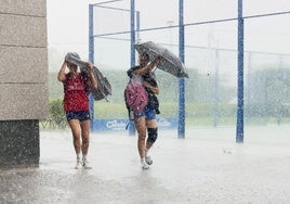 Chubascos fuertes este martes en Logroño.