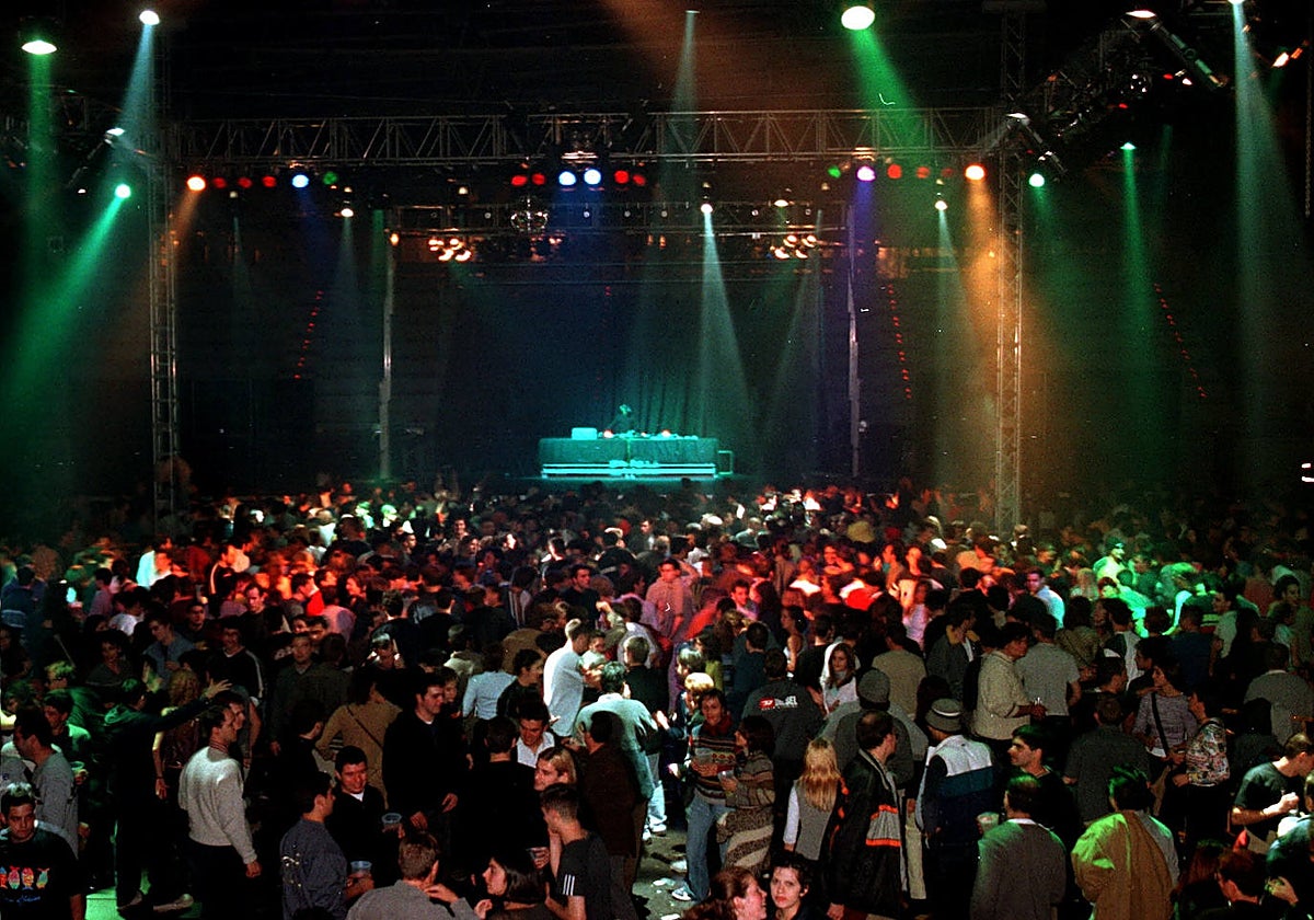 Discoteca en los años 80.