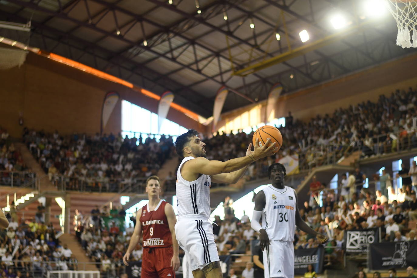 El Real Madrid brilla en Badajoz | Fotos