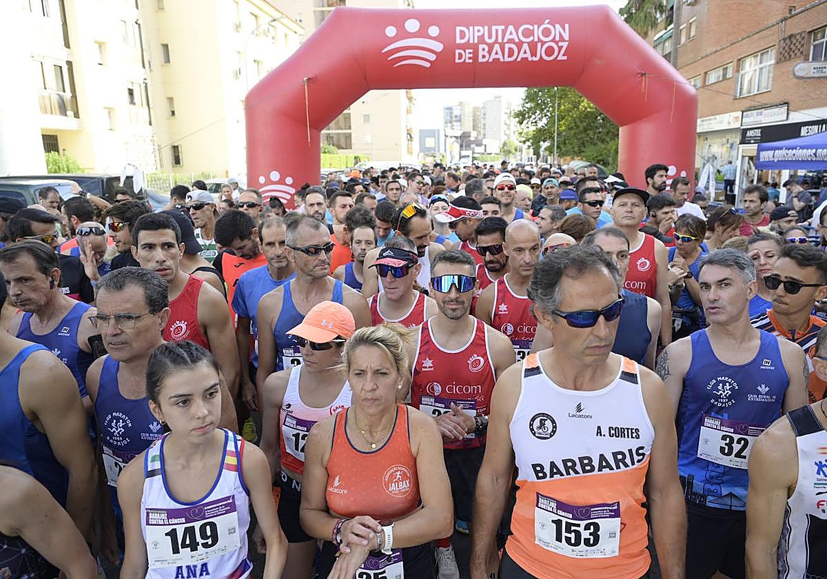 La Carrera Contra el Cáncer de Badajoz, en imágenes (II)