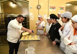 Alumnos en un ciclo de FP en un instituto de la región en una imagen de archivo.