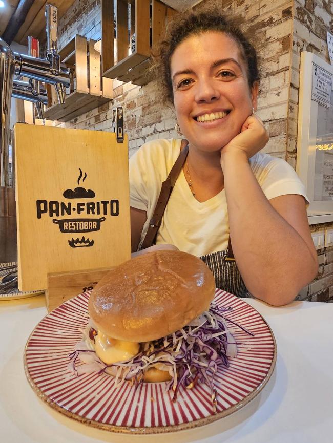 Alba Sánchez y su mítica hamburguesa con mayo-kimchi (y muchas cosas más).