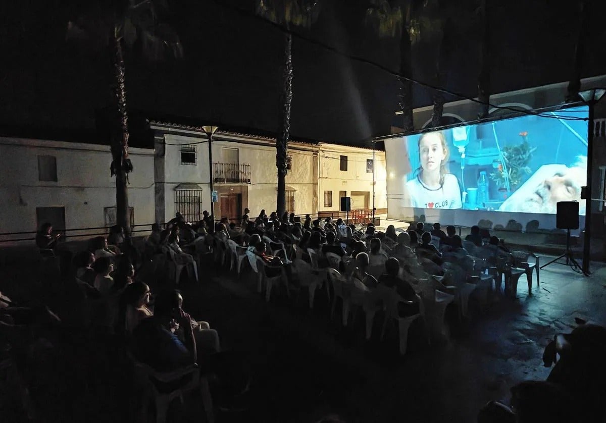 Proyección de cine de verano en Valverde de Leganés durante este verano