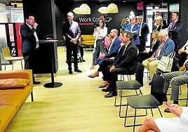 Un momento de la inauguración, en la que intervino el consejero de Economía Guillermo Santamaría.