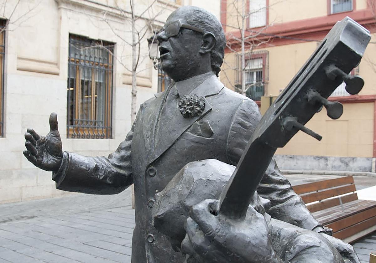 Estatua del Porrina de Badajoz.