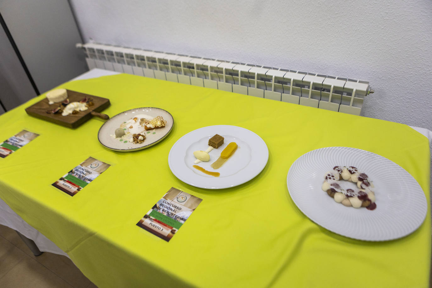 El concurso regional de repostería celebrado en Cáceres, en imágenes