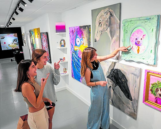 Imagen principal - Octubre visibiliza a la mujer y al arte