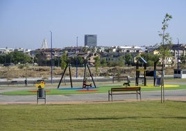 Nuevo parque, aún por entregar al Ayuntamiento, en la zona de expansión de Huerta Rosales.