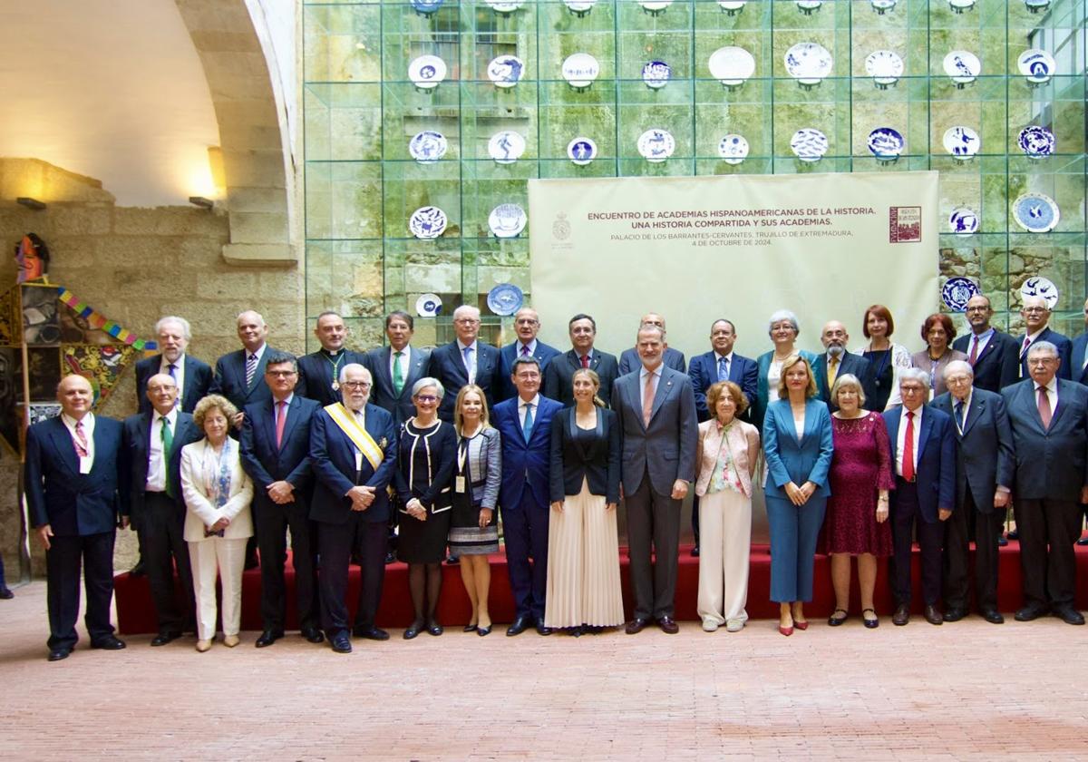 Fotos | El Rey preside el acto inaugural del encuentro sobre Historia en Trujillo