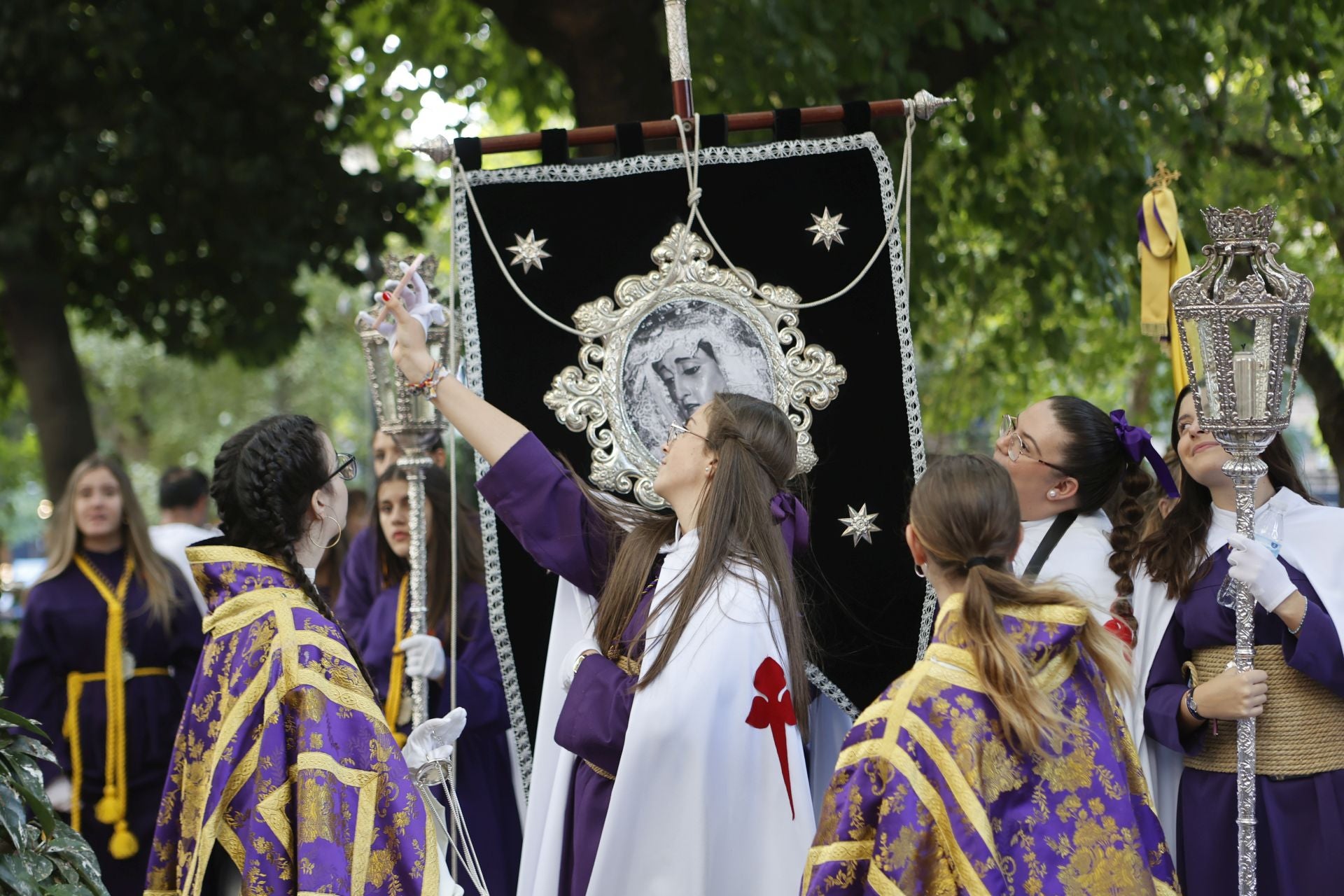 Procesión magna mariana en Cáceres, en imágenes (I)