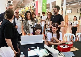 Inauguración de la Feria Resotex en la Plaza Mayor.