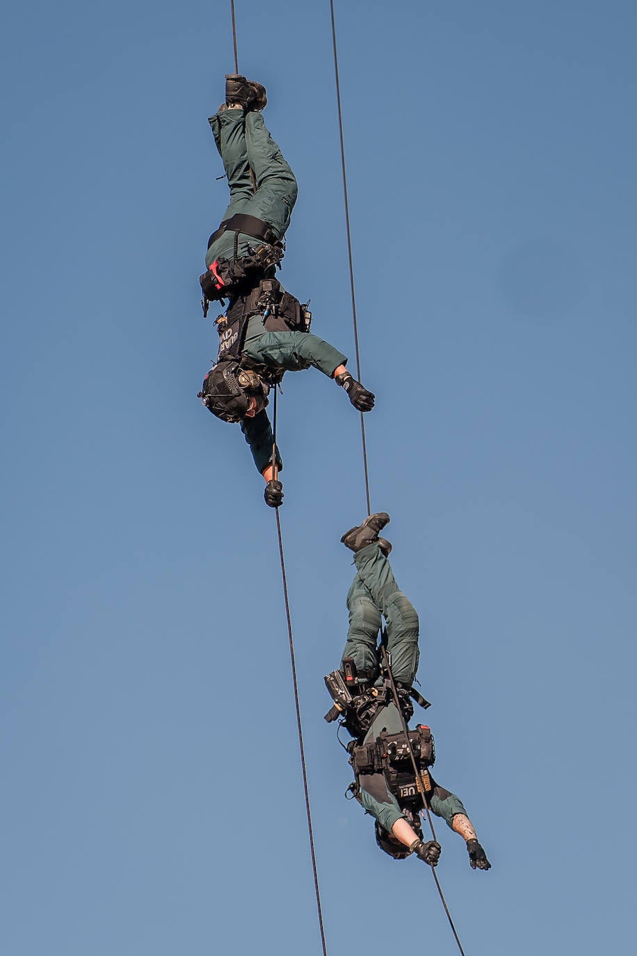 Fotos (II) | Así fue la exhibición de la Guardia Civil en Mérida