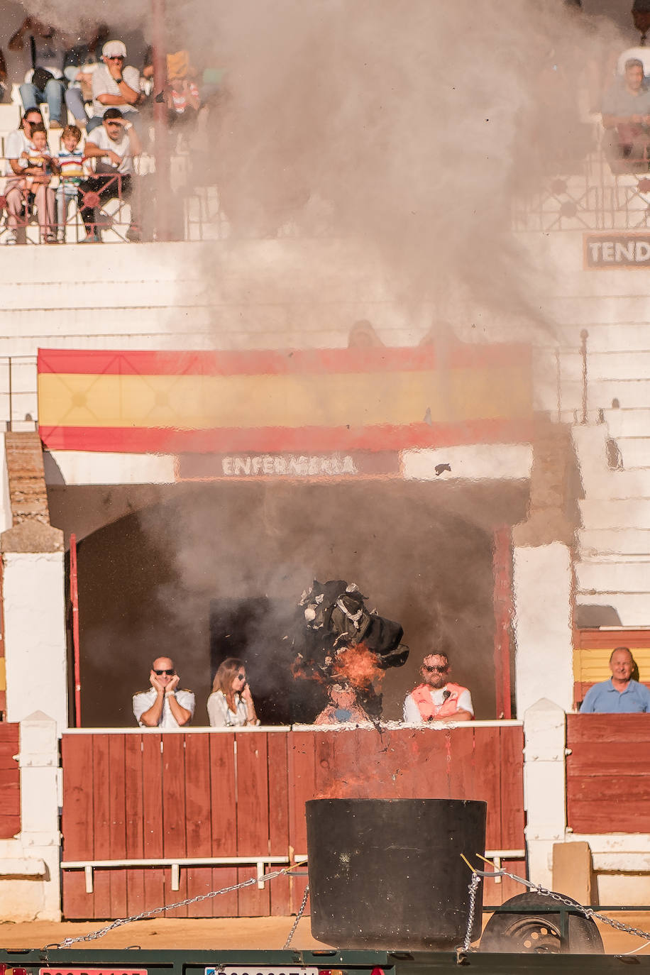 Fotos | Así fue la exhibición de la Guardia Civil en Mérida