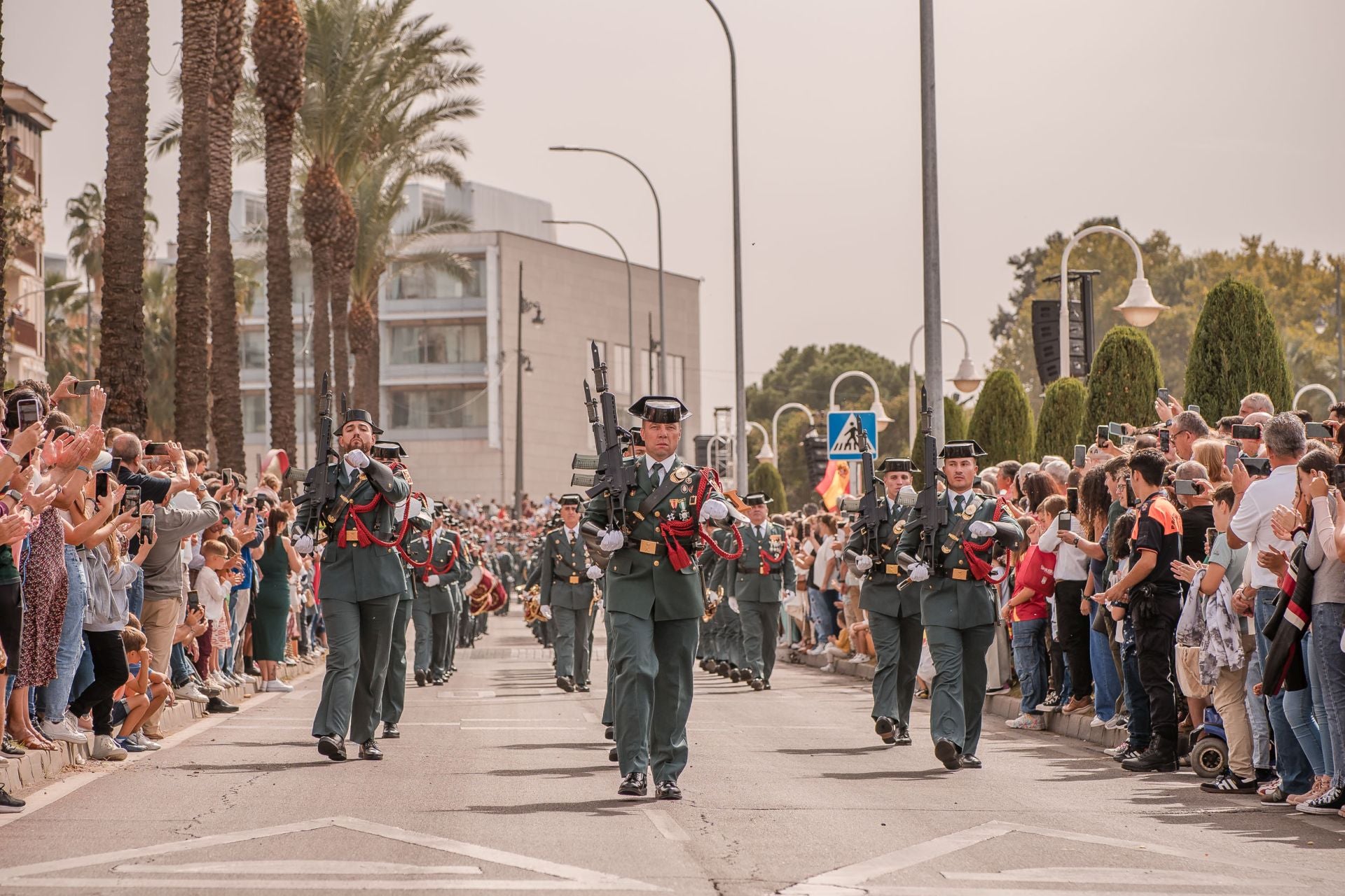 Desfile de la Guardia Civil en Mérida, en imágenes (II)