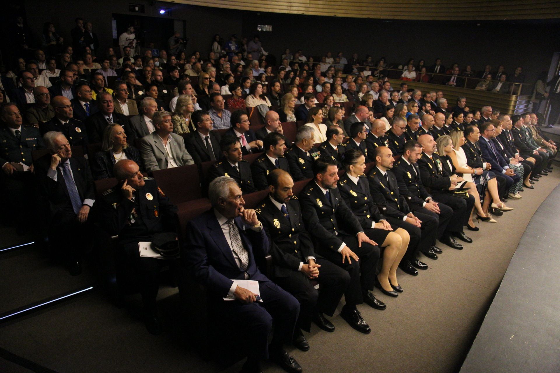 La Policía Nacional celebra en Mérida el día de su patrón