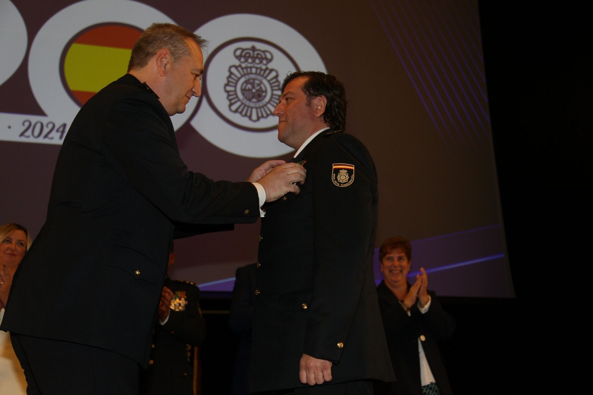 La Policía Nacional celebra en Mérida el día de su patrón