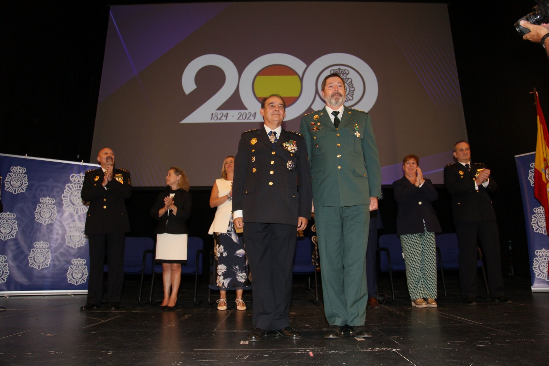 La Policía Nacional celebra en Mérida el día de su patrón