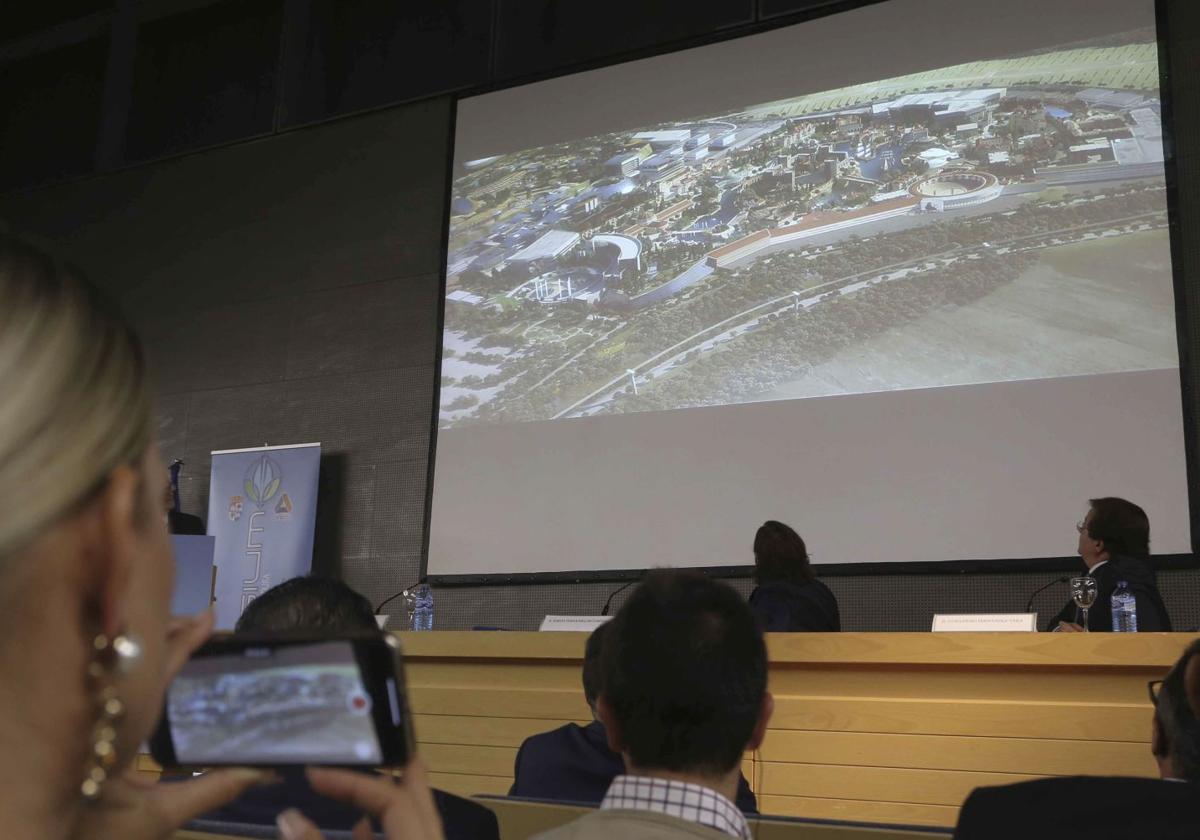 Presentación de Elysium City en 2017, en Mérida.