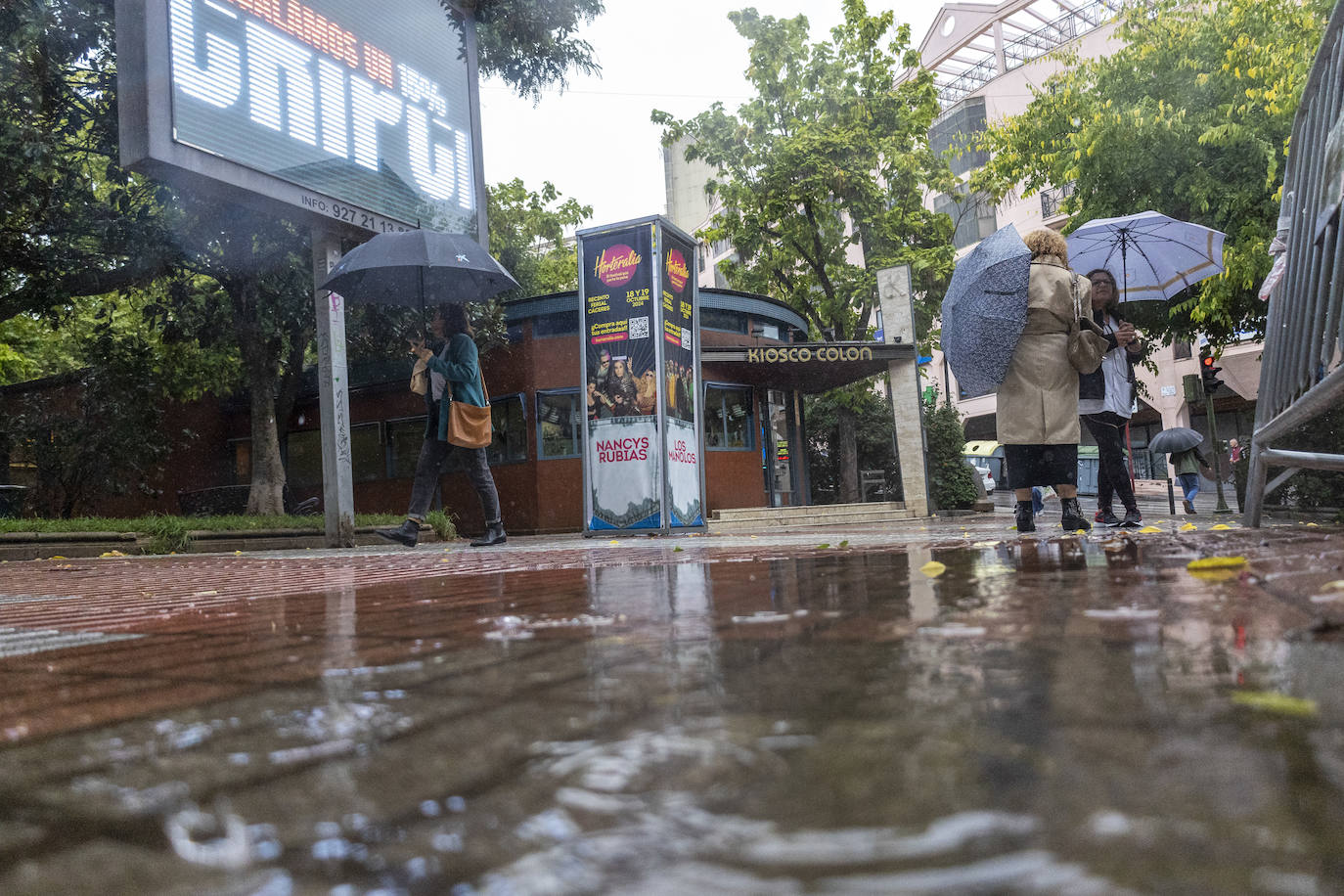 Fotos | Así han sido las lluvias de este miércoles en Cáceres