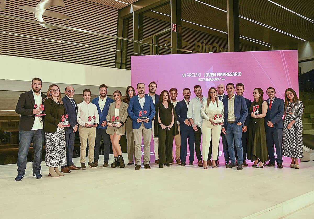 La gala de la VI Edición de los Premios Joven Empresario de Extremadura 2024, en imágenes