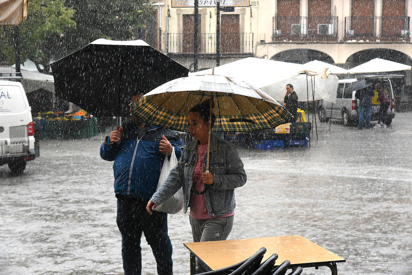 Las imágenes de los efectos de Leslie en Plasencia