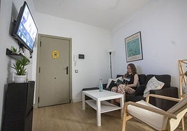 Joven en un piso de alquiler en Cáceres.