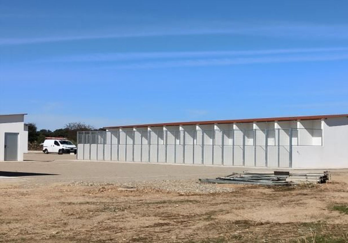 nstalaciones del refugio provincial en Haza de la Concepción.