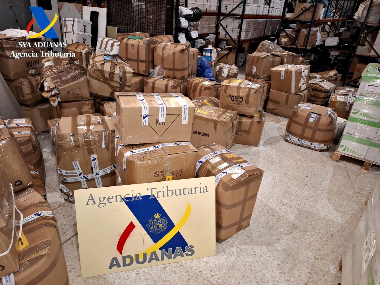 La ropa falsificada estaba repartida en hasta 32 envíos