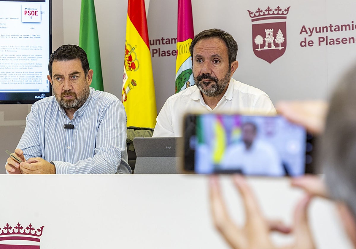 César Ramos ha adelantado los planes de Renfe en el Ayuntamiento de Plasencia.