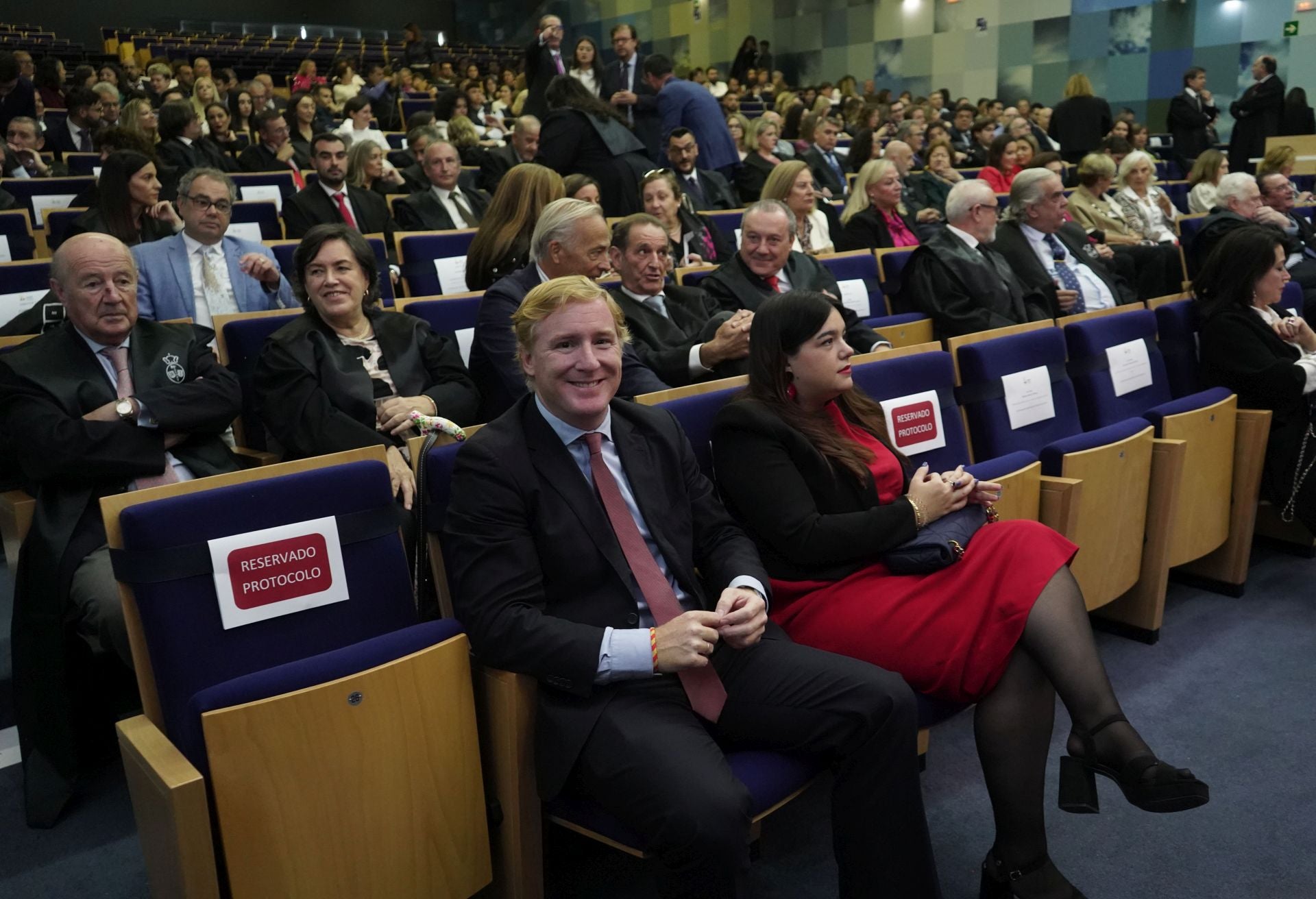 Fotos | Entrega de medallas a abogados veteranos en Badajoz