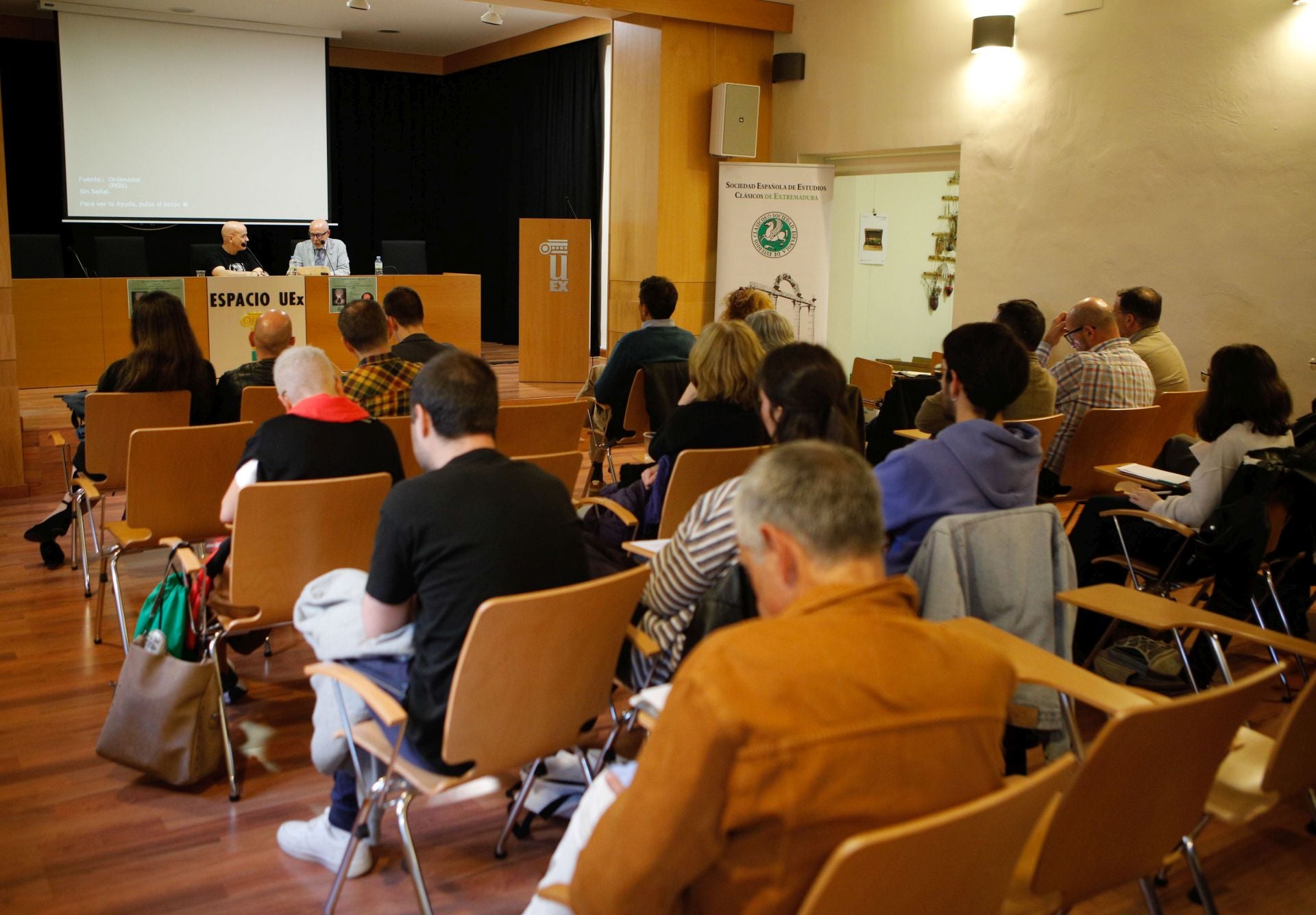 Javier Negrete en el Simposio de Estudios Clásicos.