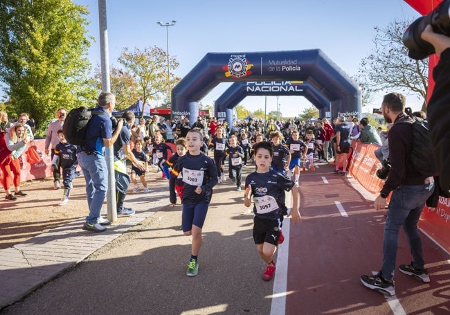 Una de las carreras infantiles.