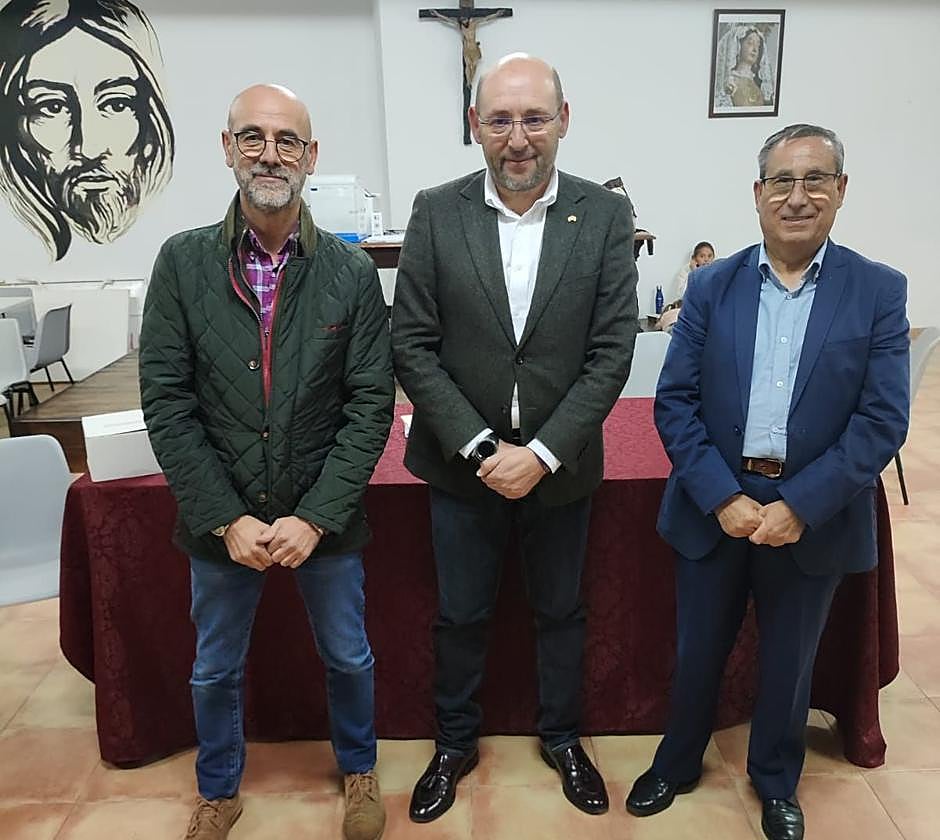 Cargos electos de la junta directiva