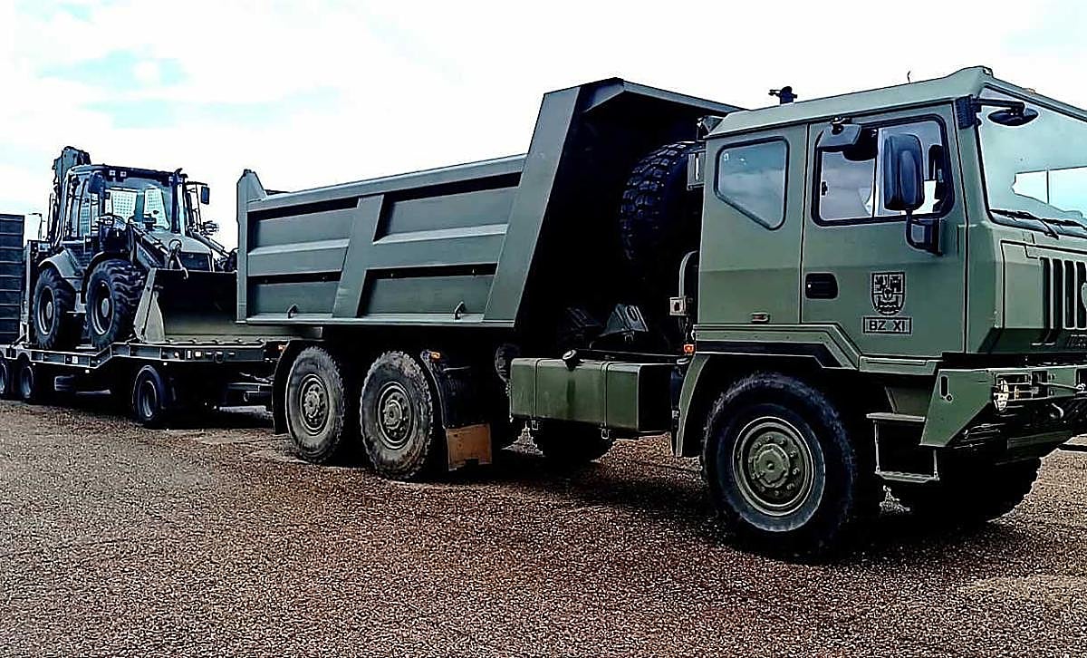 Medios desplazados hacia Valencia.