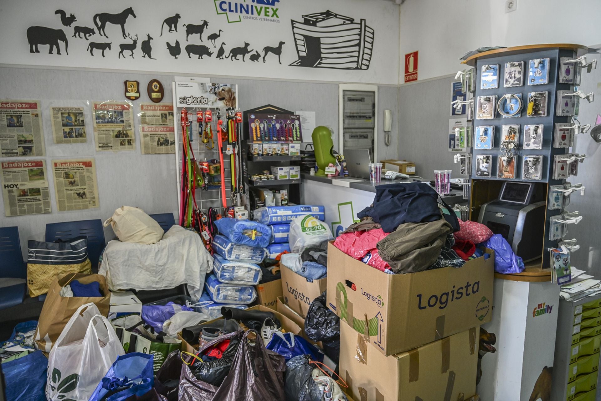 Fotos | La ayuda de Badajoz a los afectados por la DANA