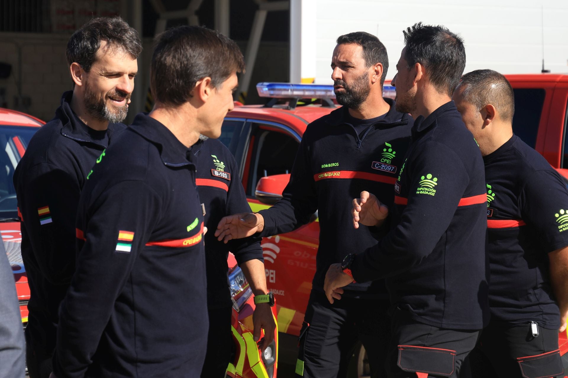 Así han recibido a los bomberos de la Diputación de Badajoz que regresan de Valencia