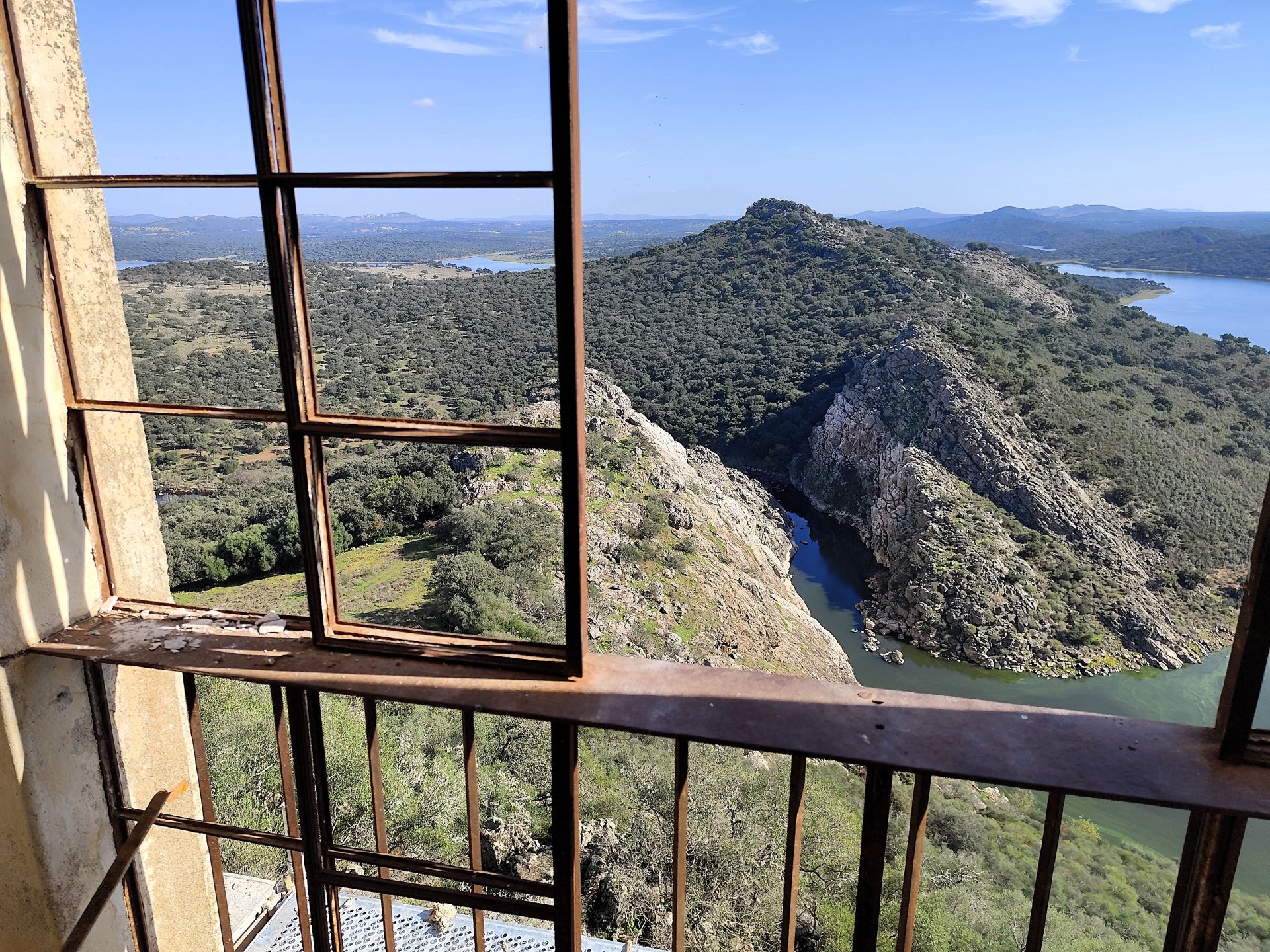 Obras de conversión del Castillo de Azagala en establecimiento hotelero