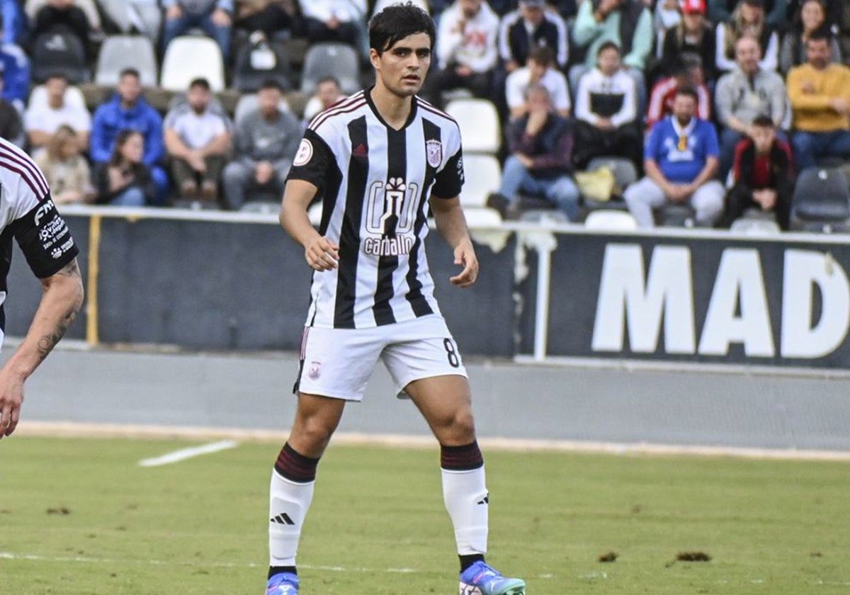 Jesús Sánchez en el duelo ante el Extremadura del pasado domingo.