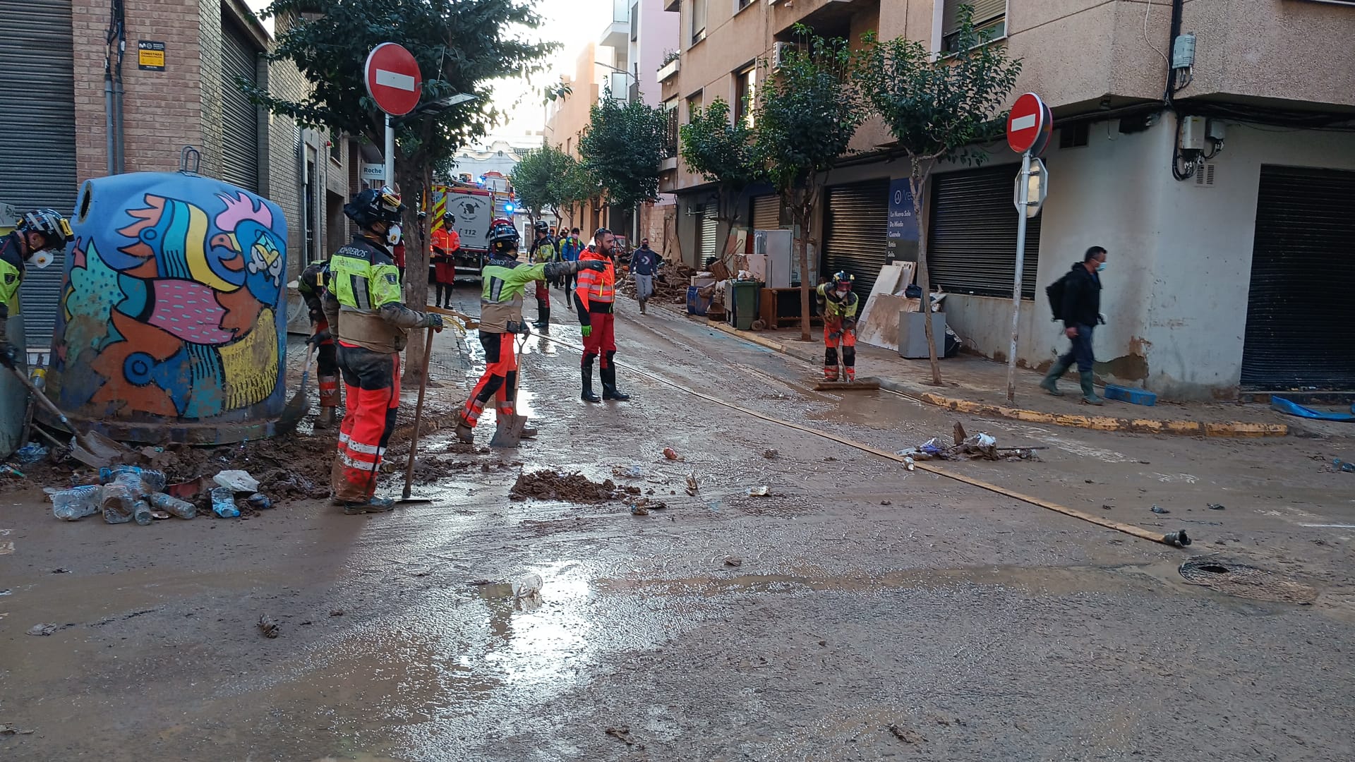 Imagen después - Así te ha contado HOY sobre el terreno los efectos de la DANA en Valencia