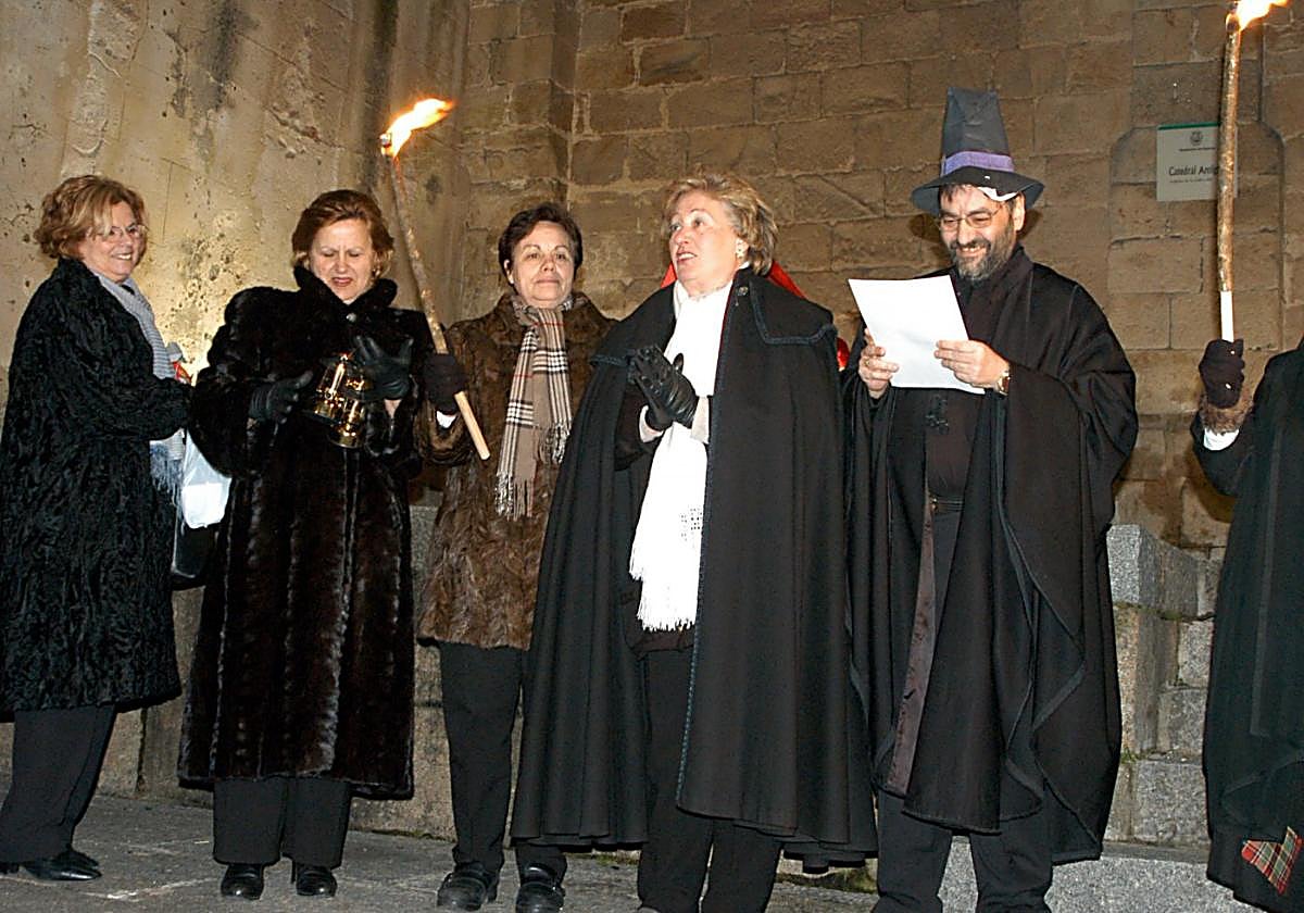 Los capistas placentinos suelen lucir su prenda en Antruejos.