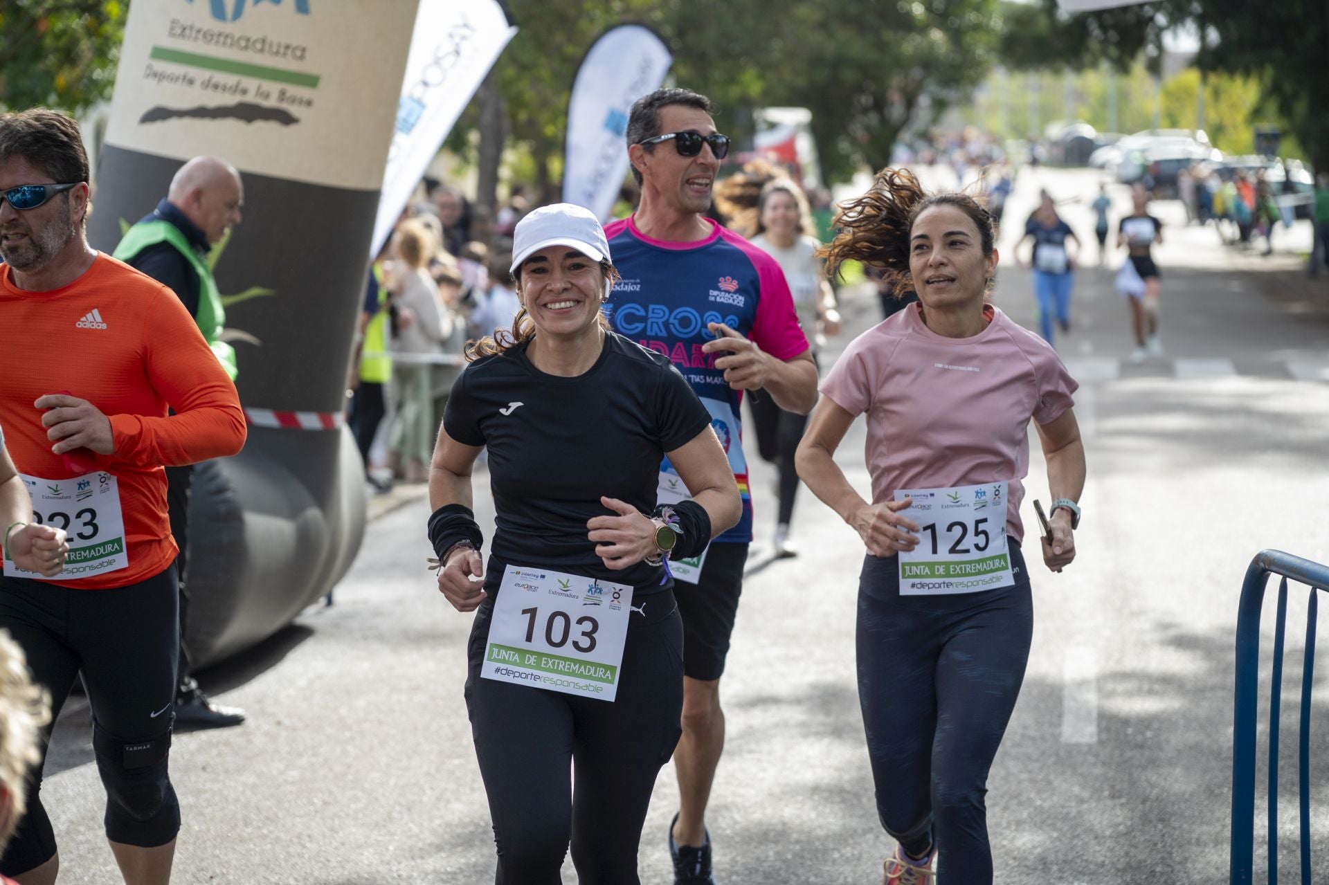 Fotos | La Carrera de la Salud en Badajoz, en imágenes