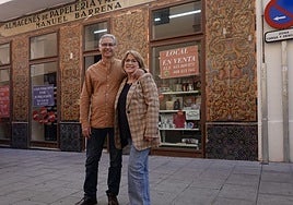 Rafael Barrena y María Vázquez a las puertas de Copitur.